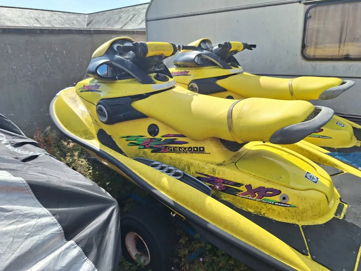 Jetski - Image 1