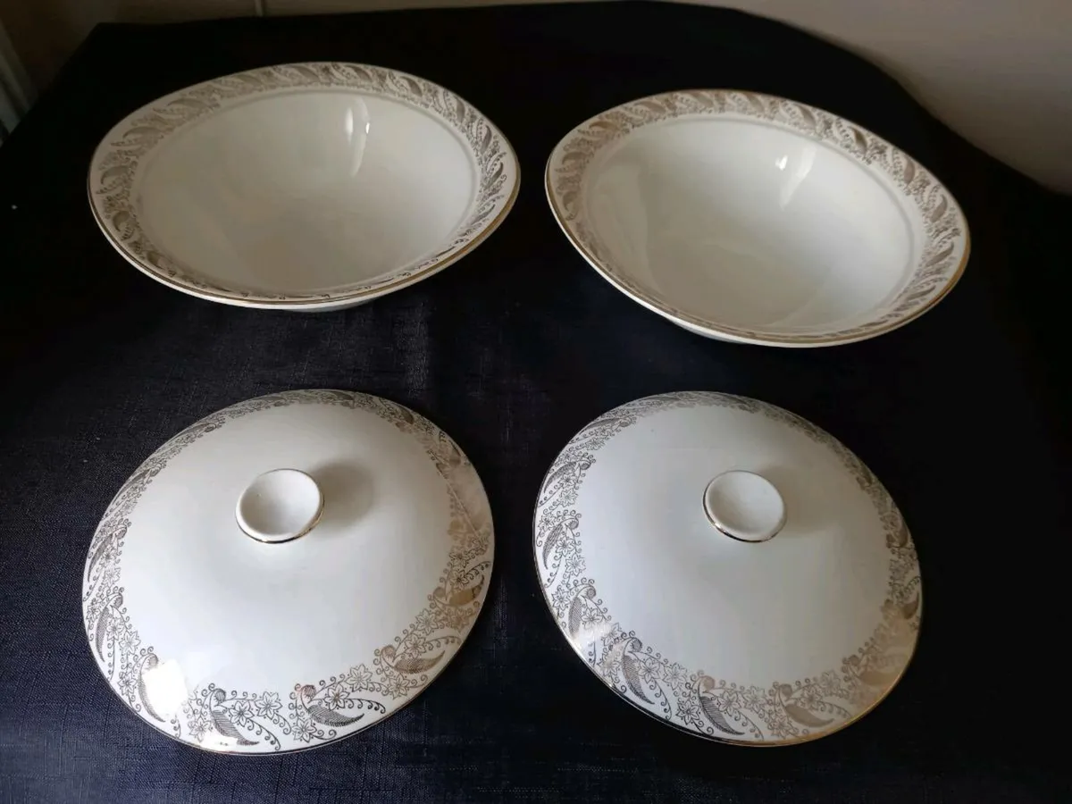 2 Serving Bowl's - Image 2
