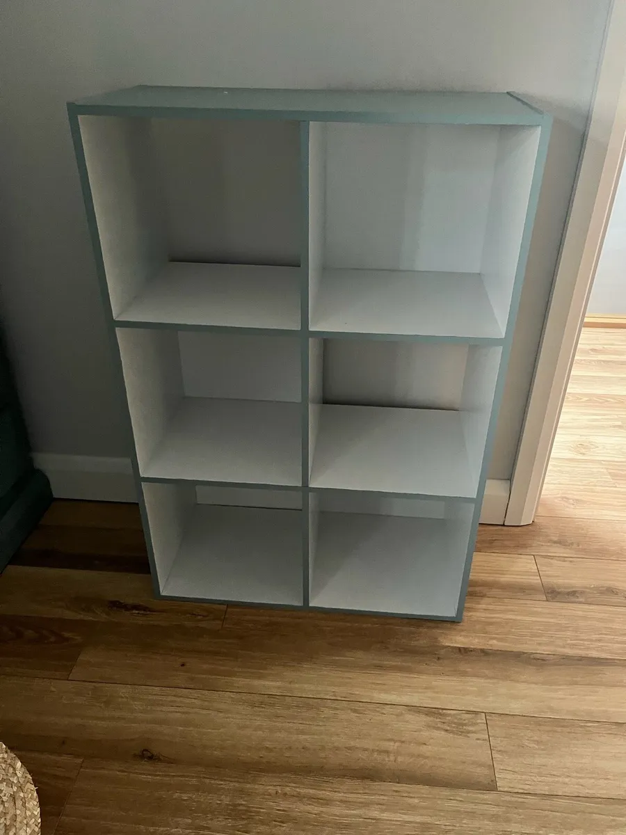 6 cube unit - Image 1