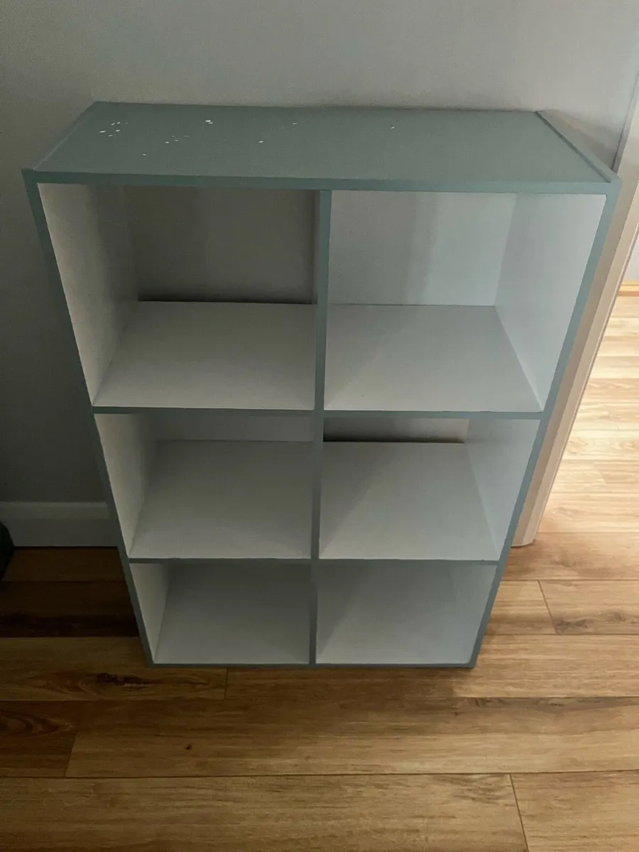 6 cube unit - Image 2