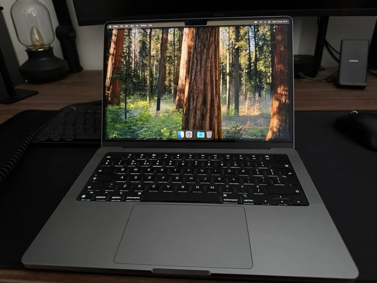 32GB M1 Macbook Pro 14inch 2021 - Image 1