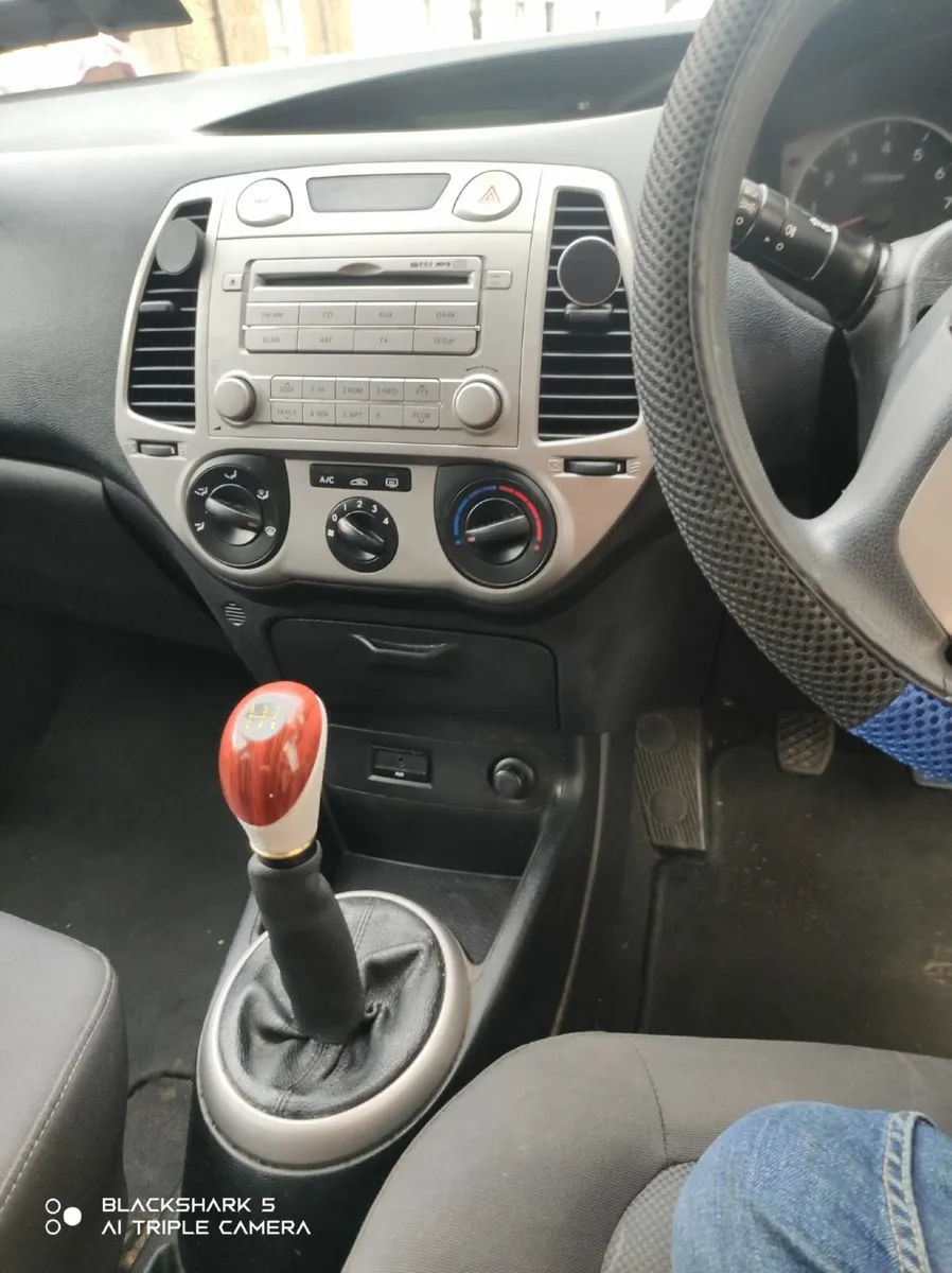 Hyundai i20 2010  just passed New NCT - Image 3