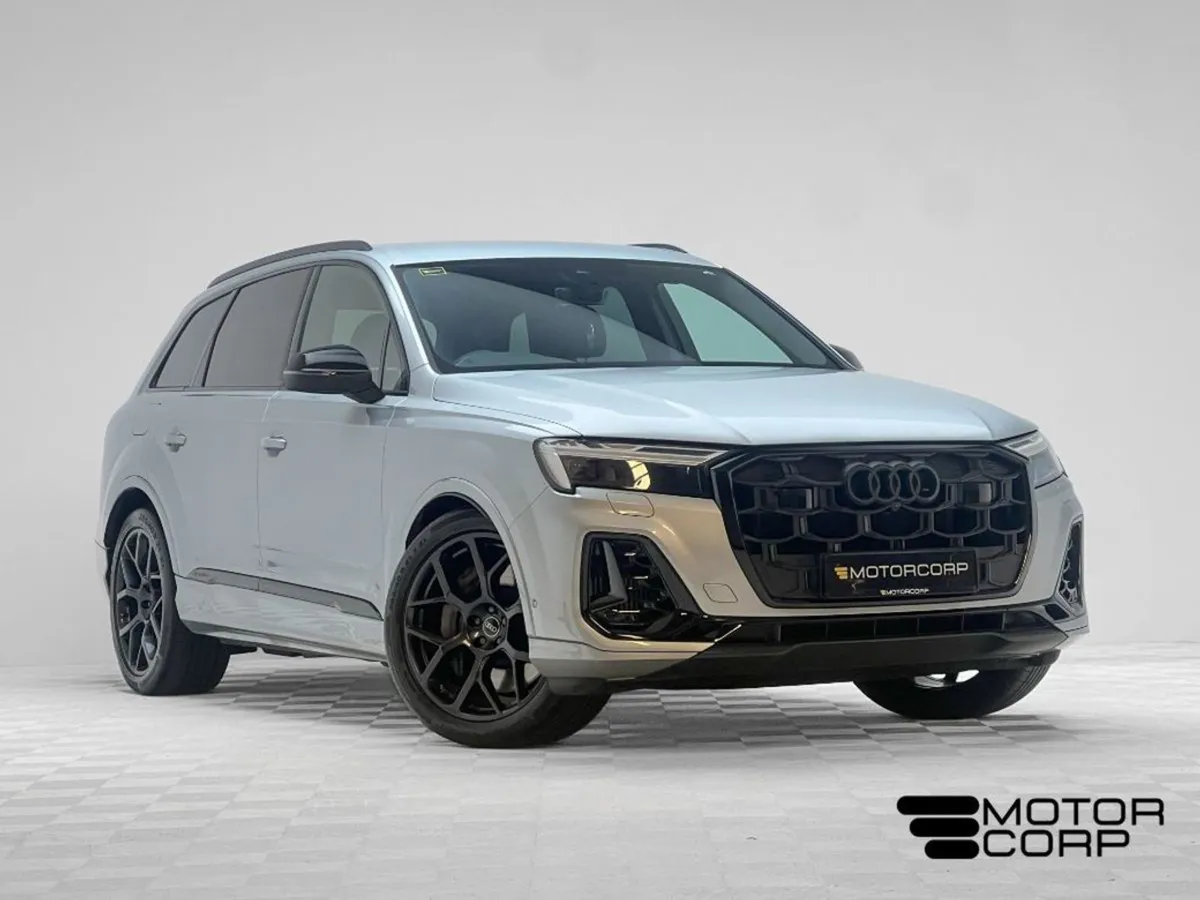 Audi Q7 55 Tfsi E Black Edition Quattro - Image 1