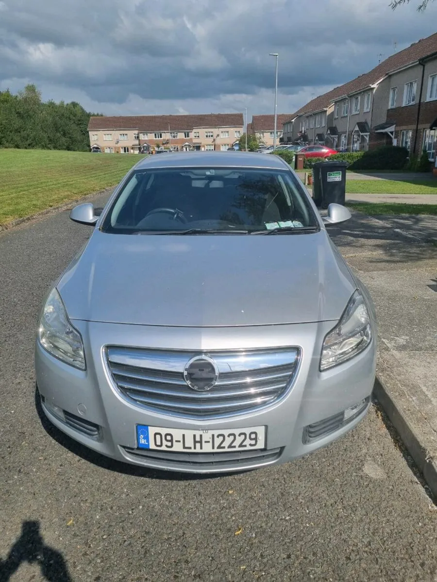 Vauxhall Insignia - Image 2