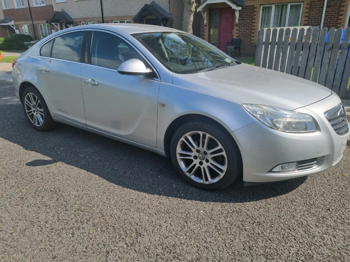 Vauxhall Insignia - Image 3