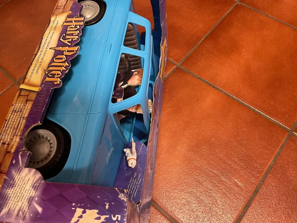 Blue Harry Potter Car - Image 3