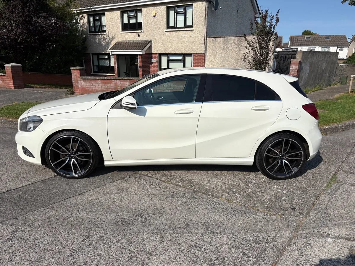 Mercedes-Benz A-Class 2014 - Image 1