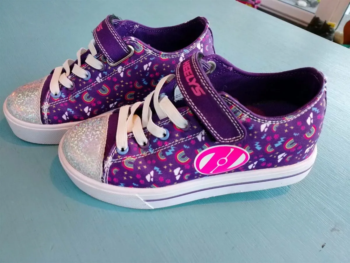 Heelys Snazzy Child Size UK13/Eur32 - Image 1