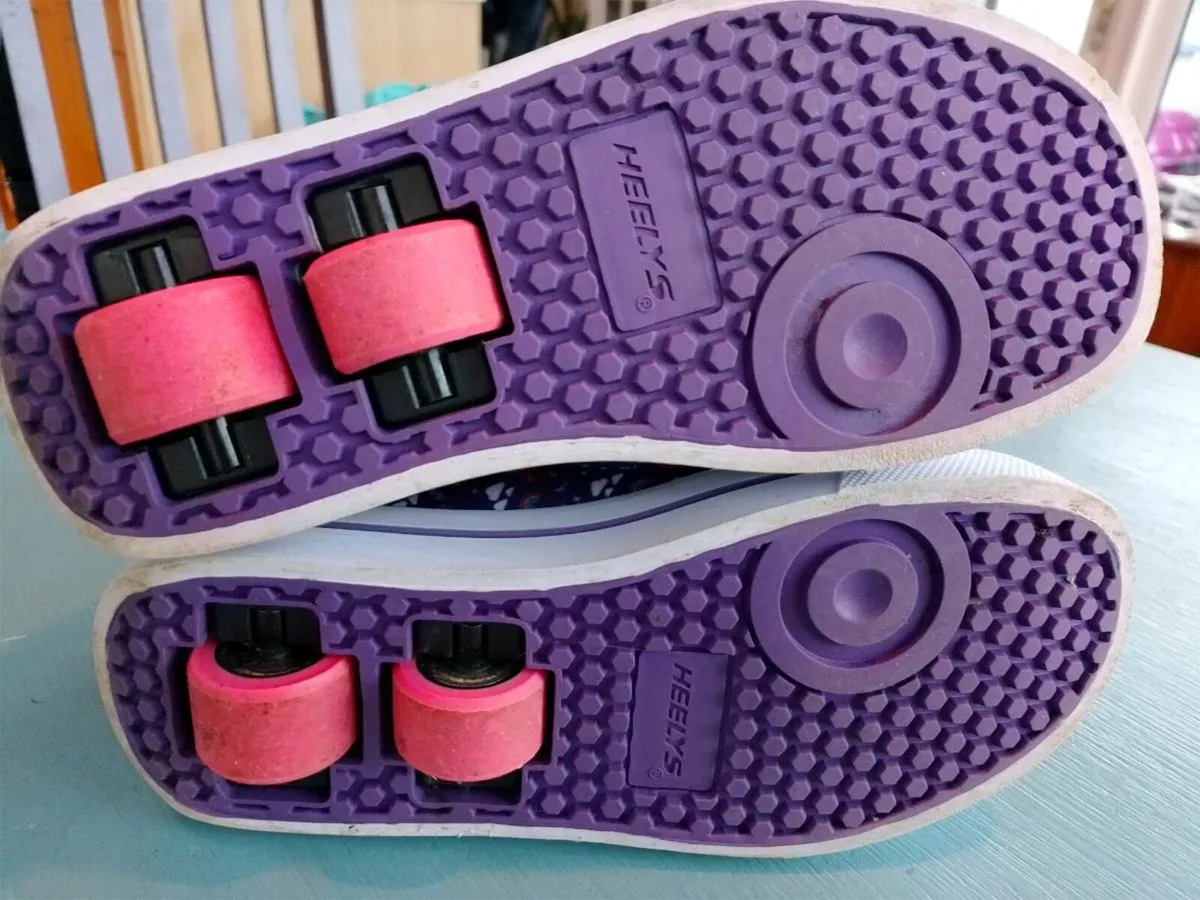 Heelys Snazzy Child Size UK13/Eur32 - Image 4
