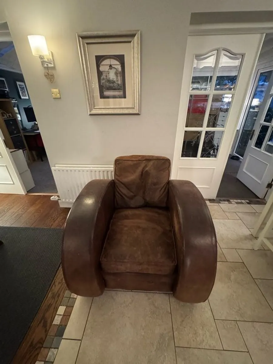 Leather armchair - Image 1