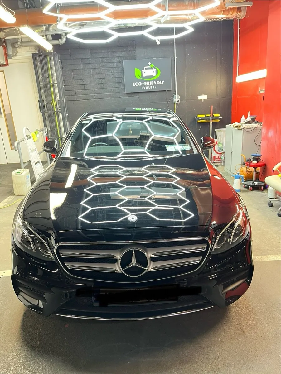 Mercedes Bens 220 E Class AMG Line - 194hp - Image 2