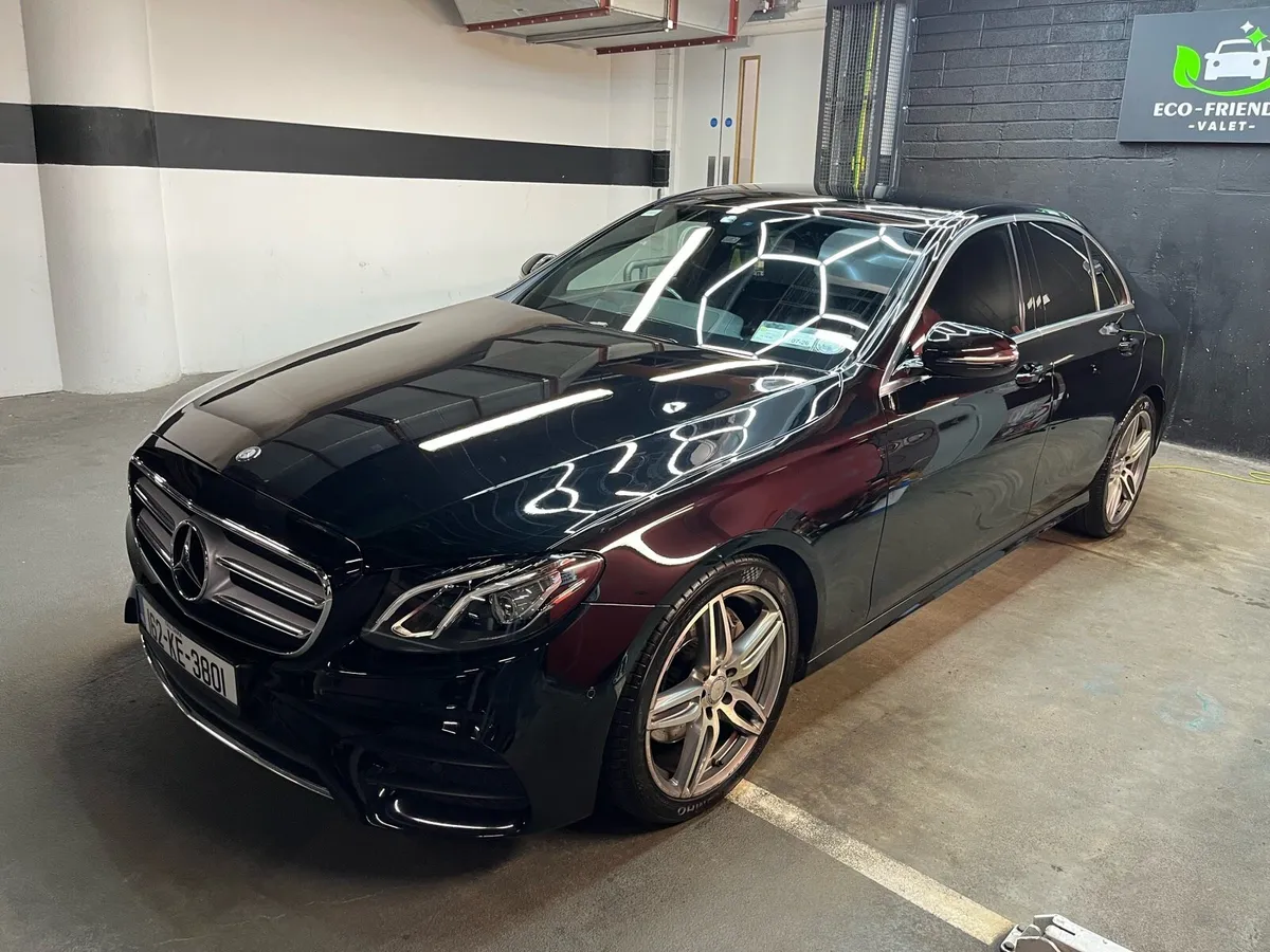 Mercedes Bens 220 E Class AMG Line - 194hp - Image 3