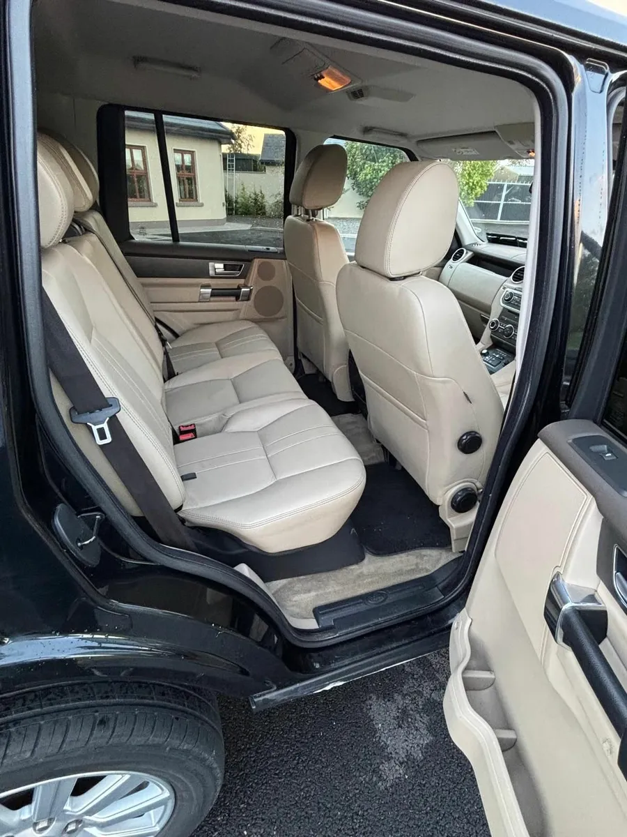 Land Rover Discovery 2014 - 5 Seater N1 - €333 Tax - Image 3