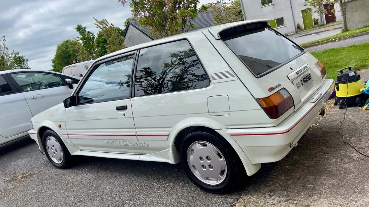 Toyota Corolla gt twincam - Image 4