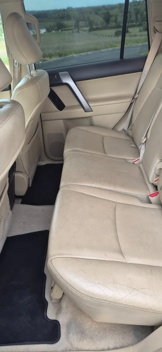 Toyota Land Cruiser 2015 - Image 2
