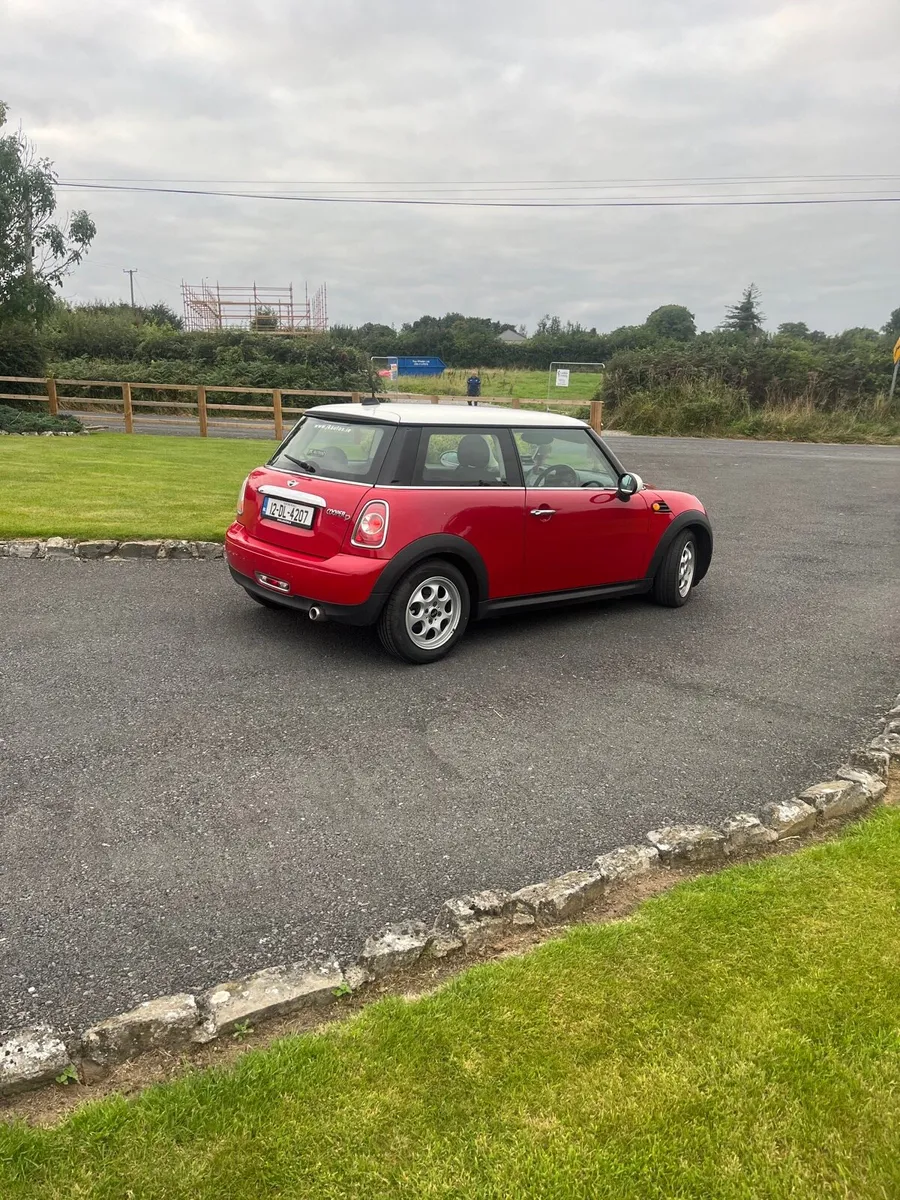 Mini Cooper - Image 3