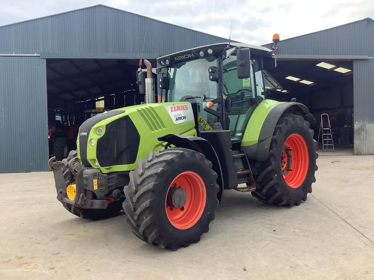 2015 Claas Arion 650 - Image 1