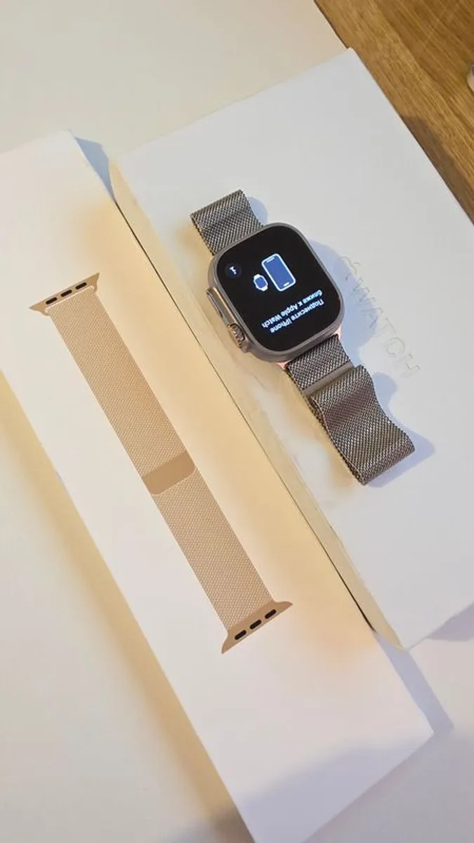 Apple Watch Ultra (1st Gen) 49mm GPS + Cellular - Image 1