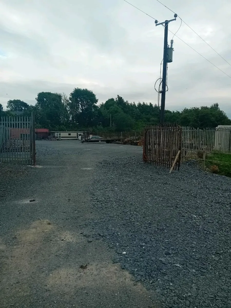 Palisade Fencing - Image 3