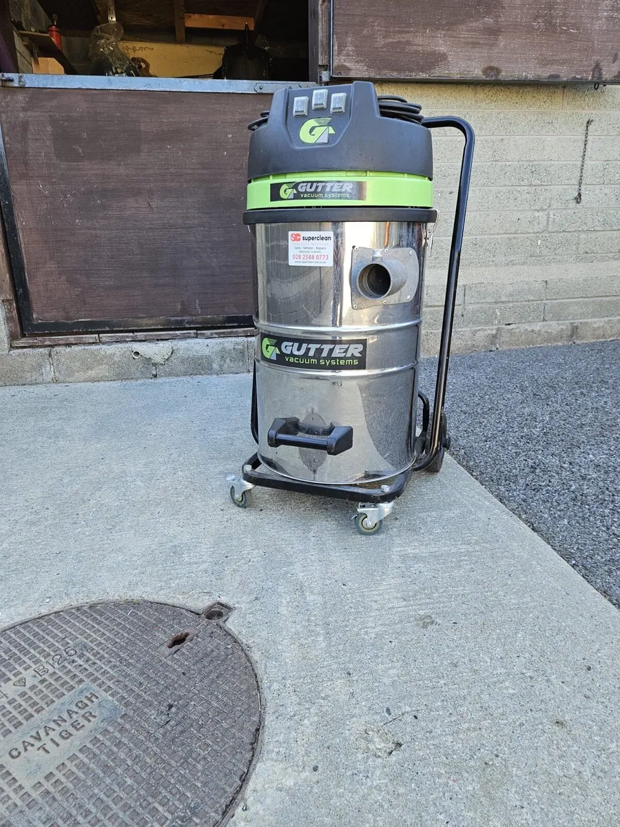 Gutter vacuum system - Image 4