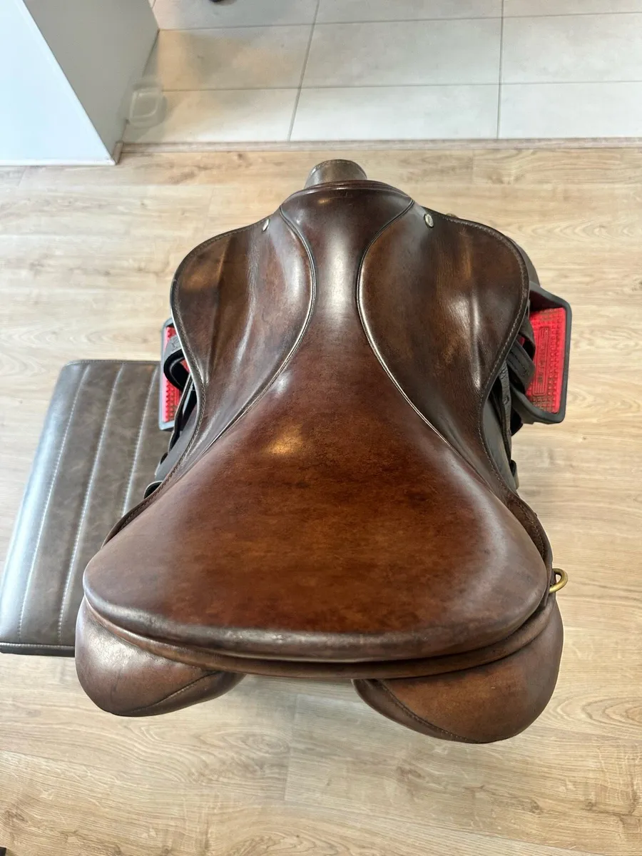Saddle - Image 1
