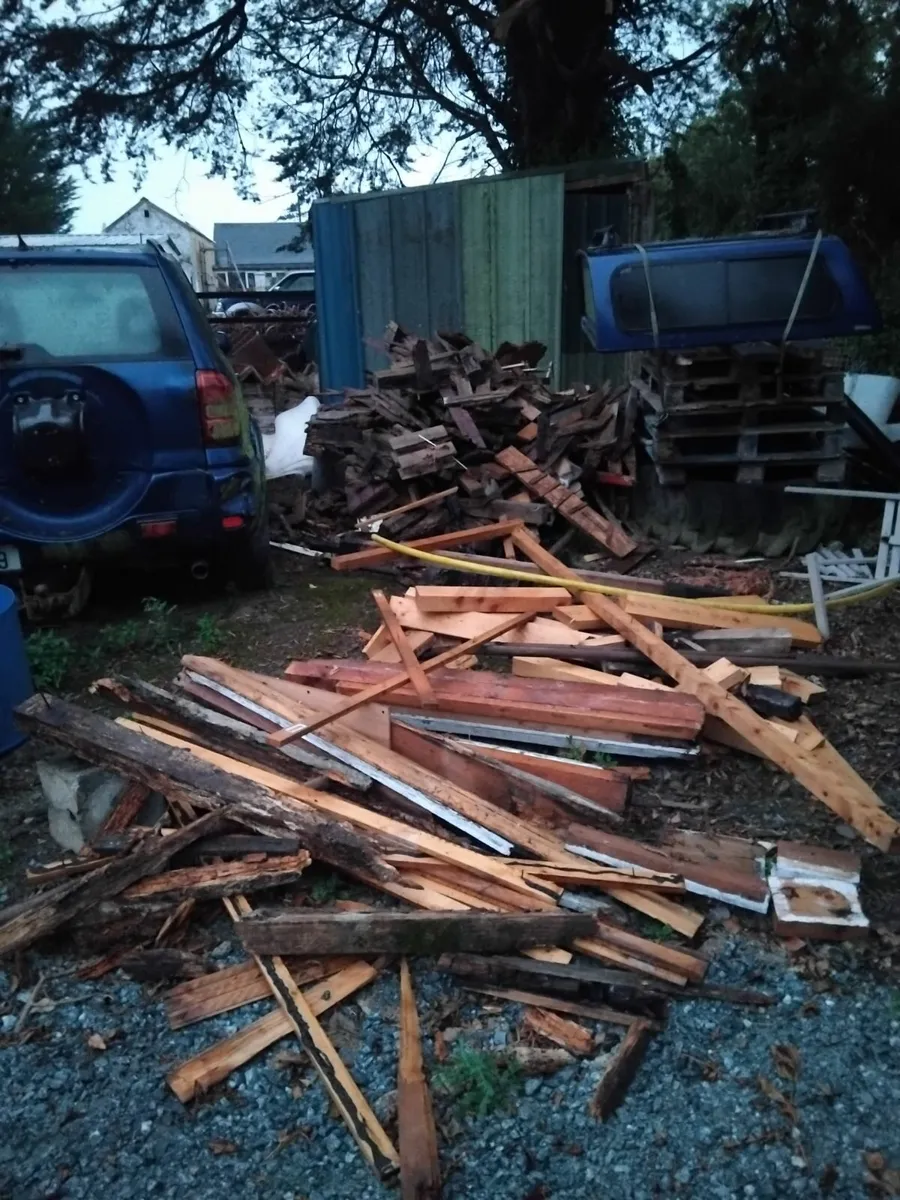 Free scrap timber - Image 1