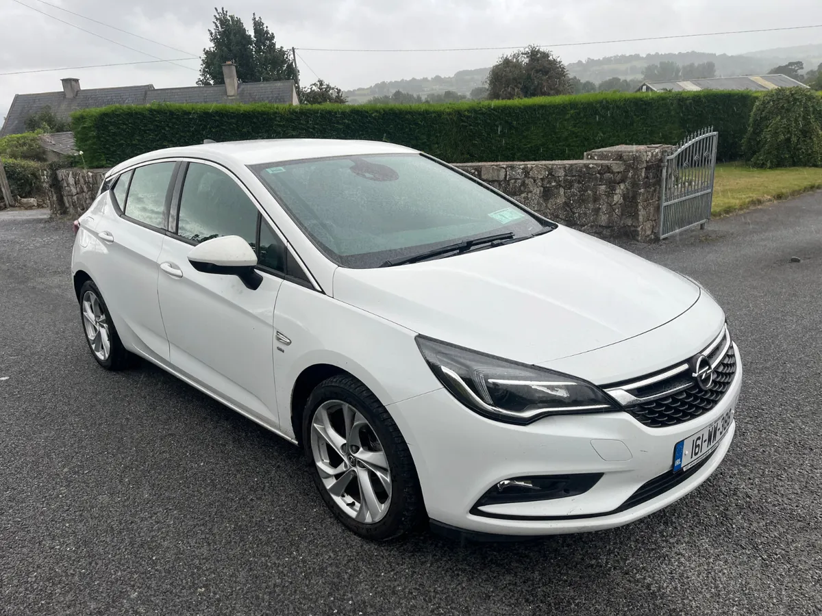 2016 Opel astra 1.6 - Image 1