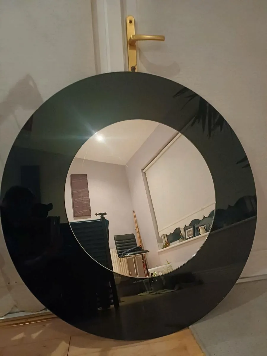 Mirror - Image 2