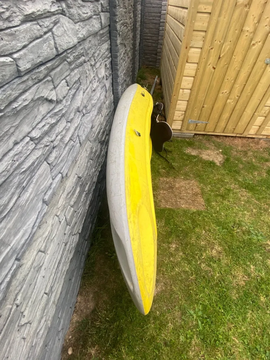 Bic kayak - Image 4