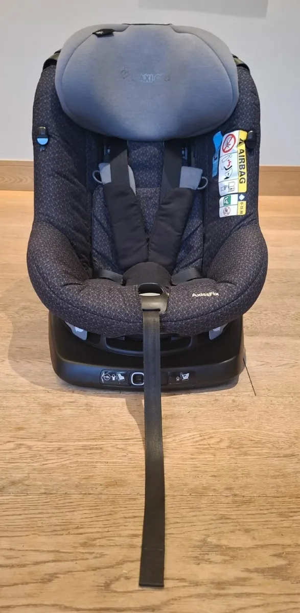 Maxi-cosi AxissFix car seat - Image 1