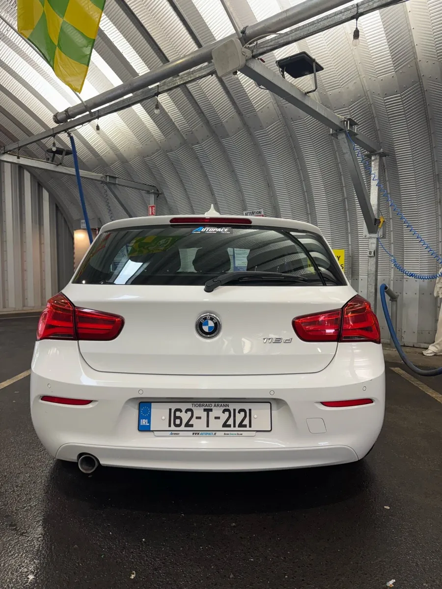162 BMW 1 series 1.5 Diesel - Image 4