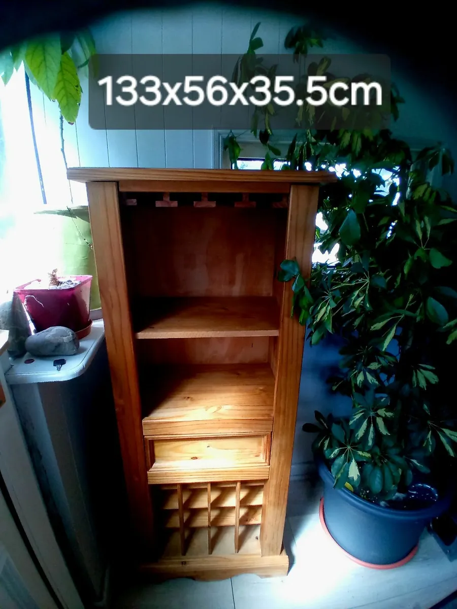Pine Wine storage unit