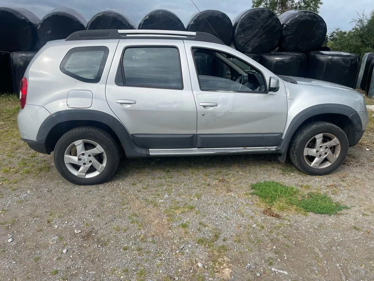 Dacia duster 4x4 - Image 2