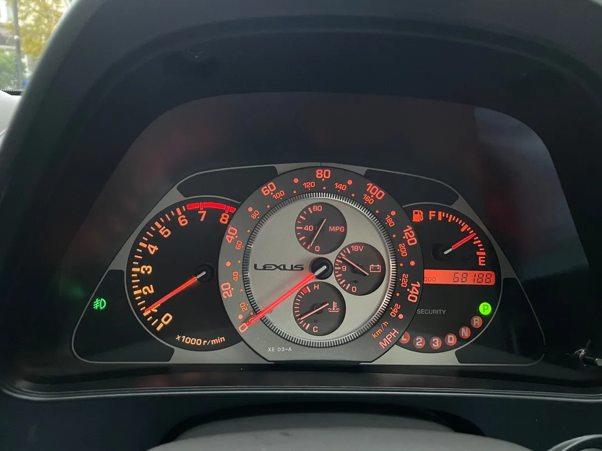 Lexus IS 2004 - Image 3