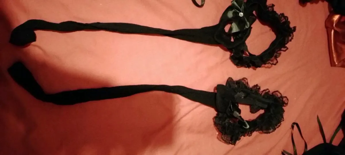 Crossdresser? Kingerie dresses etc - Image 4