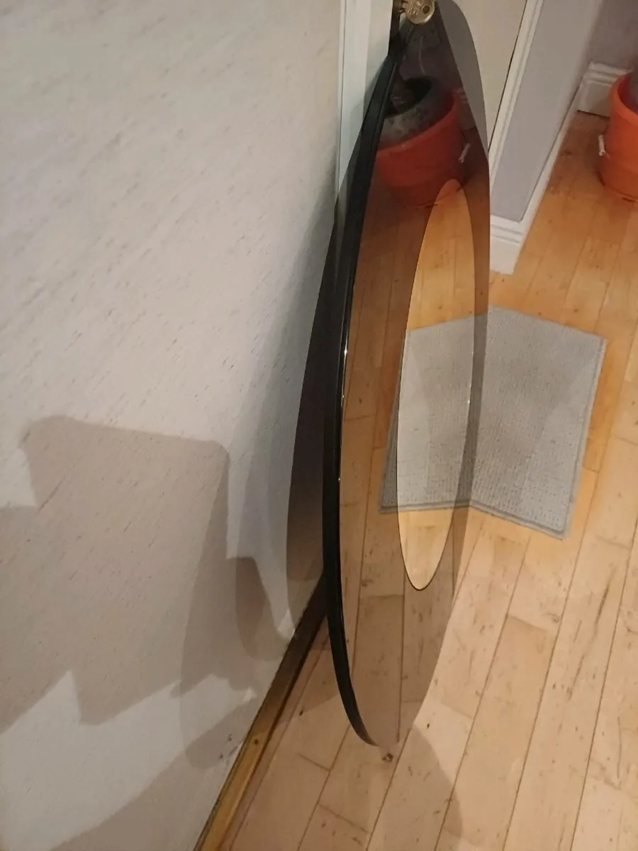 Mirror - Image 4