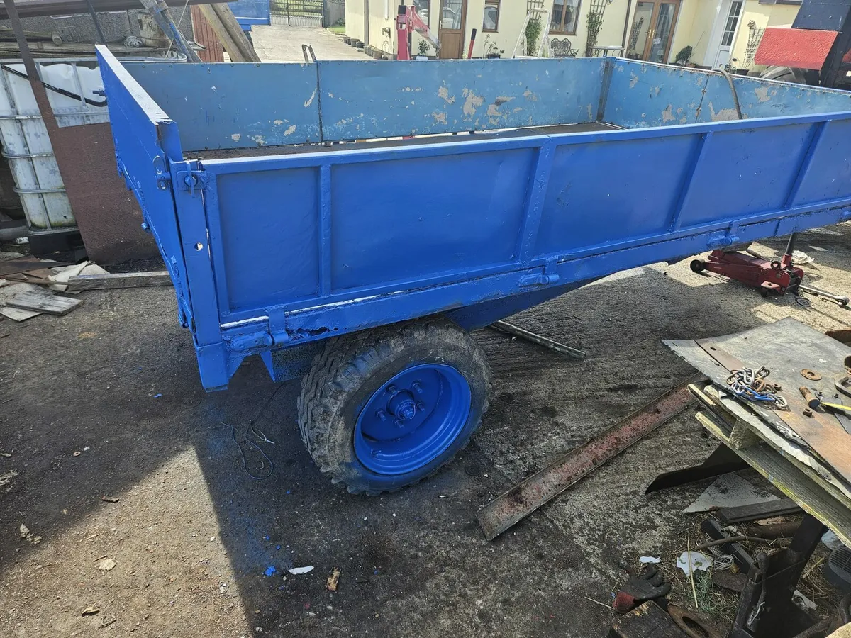 Tipping trailers - Image 3