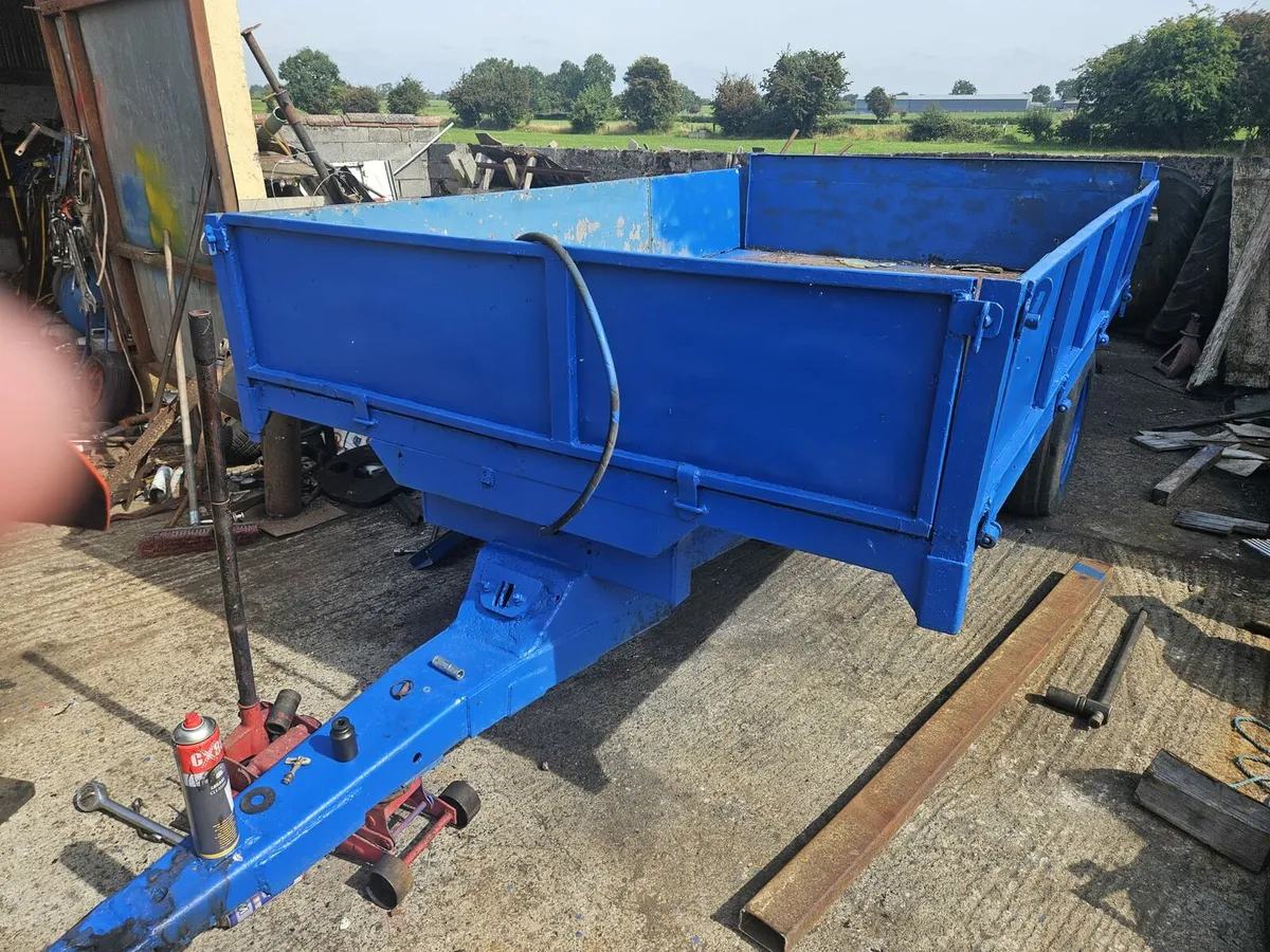Tipping trailers - Image 4