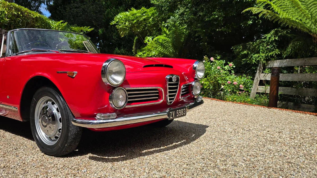 1964 Alfa Romeo 2600 Spider - one of 103 produced - Image 2