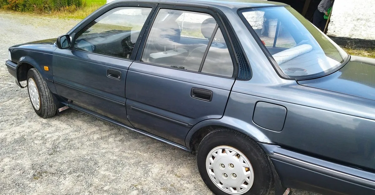 Toyota Corolla 1992 - Image 3