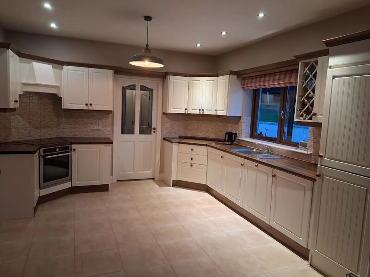 Kitchen for Sale - Image 1