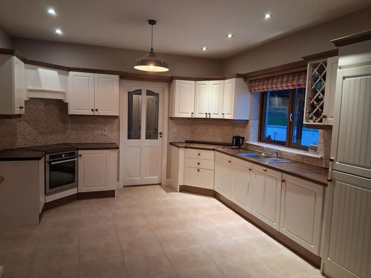 Kitchen for Sale - Image 2