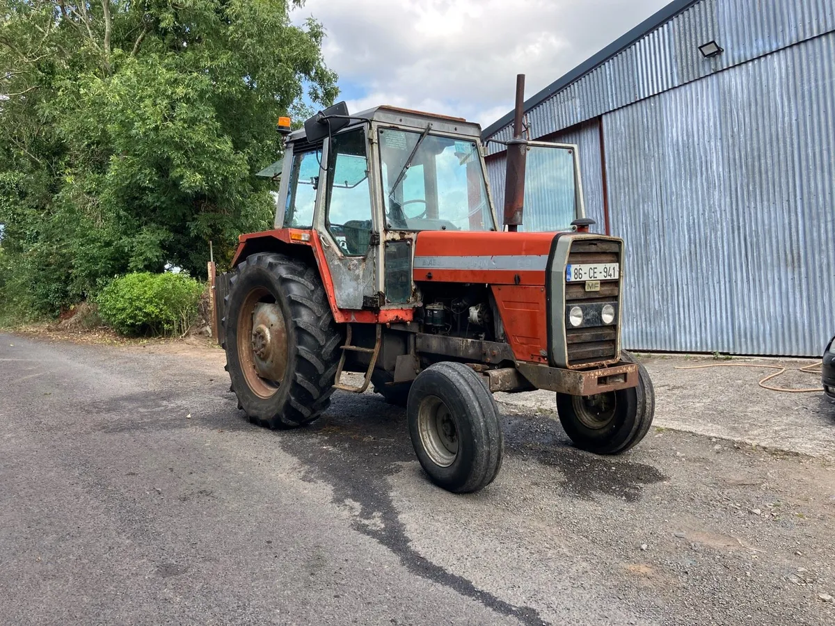 Massey Ferguson 698 - Image 1
