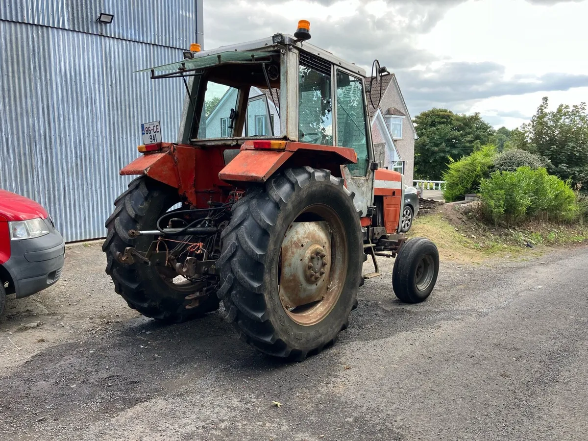 Massey Ferguson 698 - Image 2