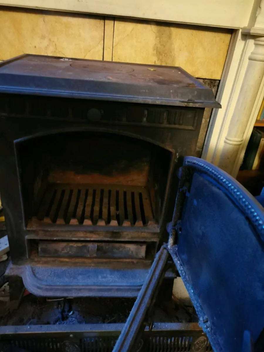 Stove - Image 2