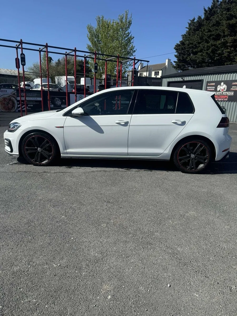 GTI golf ( automatic ) - Image 4