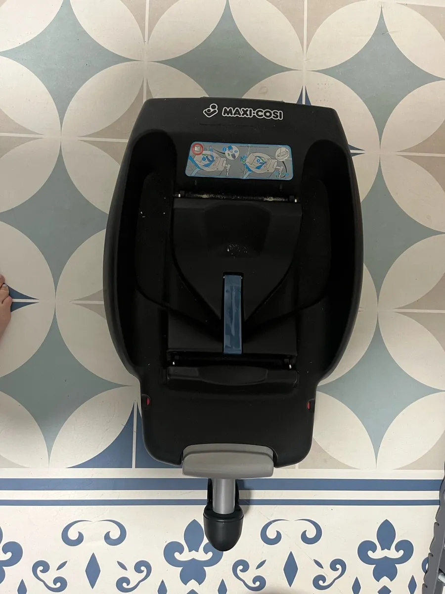 Maxi Cosi Base - Image 4