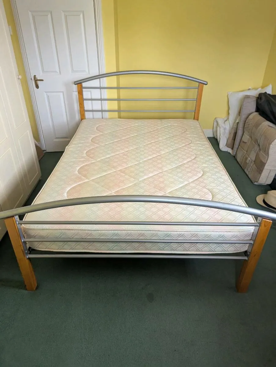 Double Bed with Mattress - Image 2