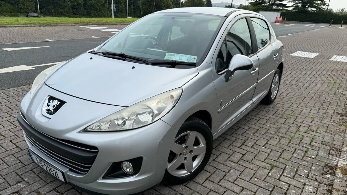 Peugeot 207 - 2011 - Image 2