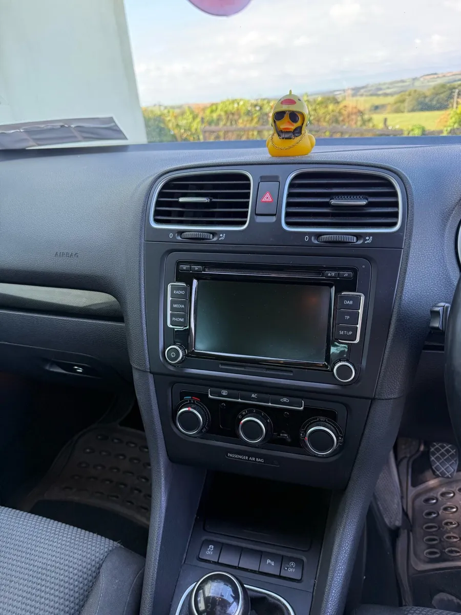 Volkswagen Golf - 1.6 Diesel - Bluemotion - Image 4